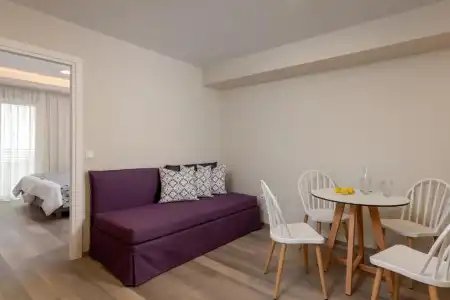 Bio Suites - 169