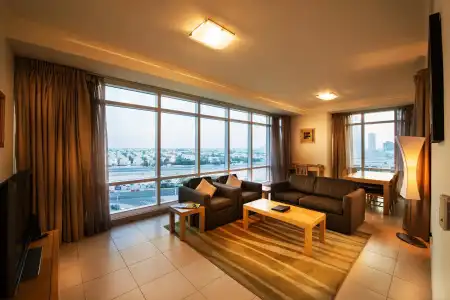 Oaks Liwa Heights Suites - 5