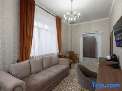 Boutique Tomiris - 86
