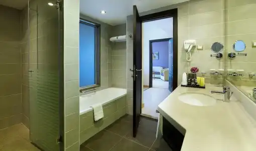 Armada Avenue - Formerly Armada BlueBay - 12