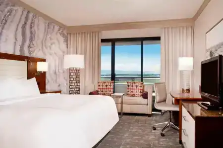 Marriott Denver Airport at Gateway Park - 1