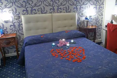 River Fronte Mare Con Piscina - 90