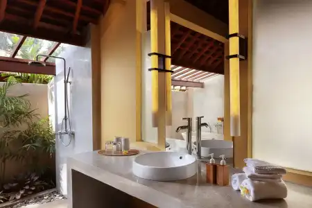 Temuku Ubud Villas - 14