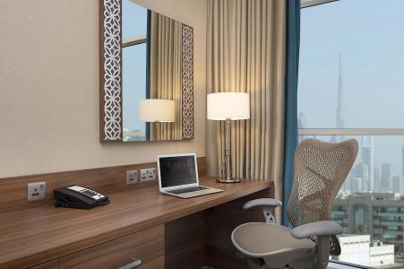 Hilton Garden Inn Dubai Jumeirah - 9