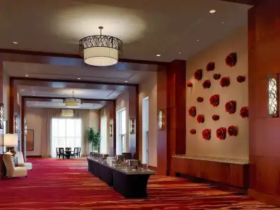 Marriott Louisville East - 12