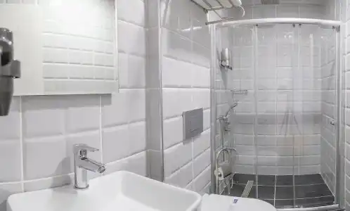 Uzer Otel - 17