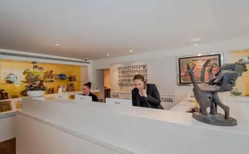 Ambassade - 30
