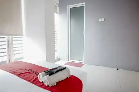 RedDoorz Plus @ Kapuk Business Park - 30