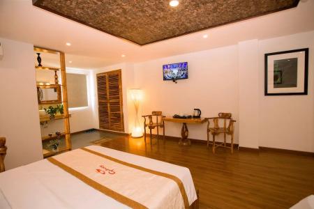 Rex and Apartment - 119