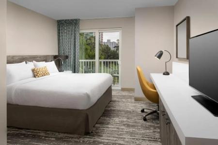 Hilton Garden Inn Miami Brickell South - 69