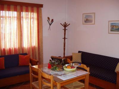 Elena Seafront Luxury Apartments - 7