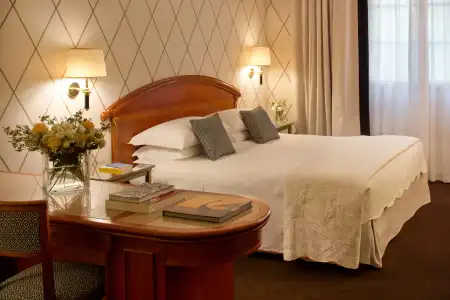 Starhotels Majestic - 1