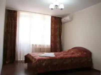 Tan-Sholpan - 37
