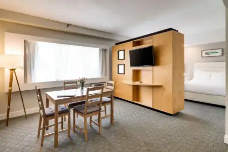 Crest Suites - 9