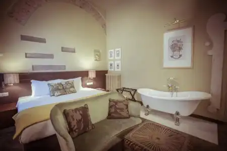 AdAstra Suites - 118