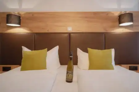 Weindes Riesling Zum Grünen Kranz - 90