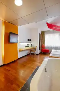 Ramada by Wyndham Baden du Parc - 93