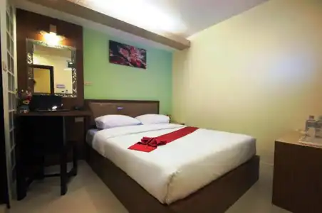 Royal Express Inn Sukhumvit - 14