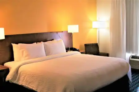 Garner Macon West by IHG - 36