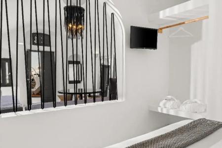 Mill Houses New Elegant Suites by Mr and Mrs White - 120