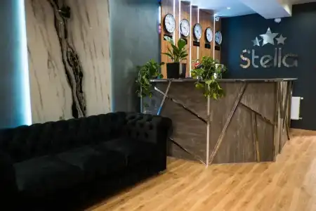 Stella - 10