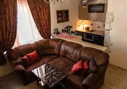 Mini-Glove House - 31