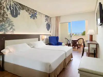 H10 Salauris Palace - 4