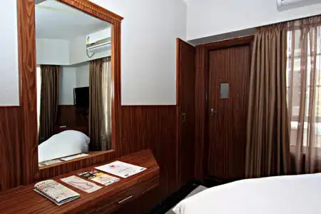 Empire International - Central Street - 51