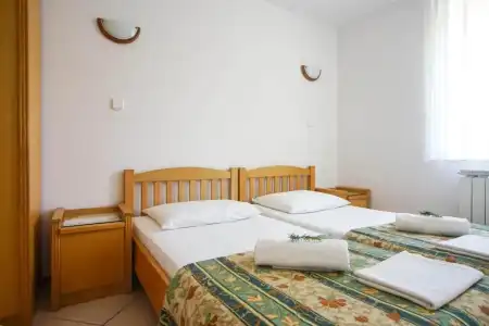 Apartments and Rooms Degra - 46