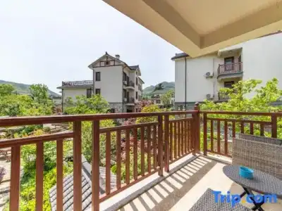 City Beach Resort - 55