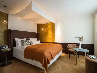 LA Maison - 6