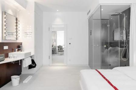 Ruby Coco Dusseldorf - 39