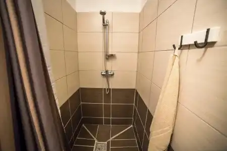 Nitra Glycerin Hostel - 7