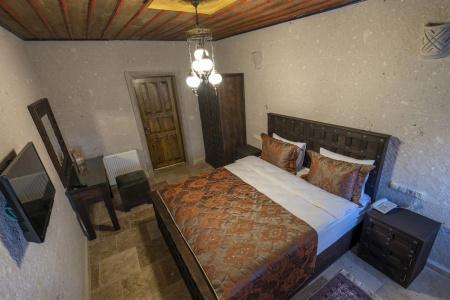 Underground Cave Suites - 3