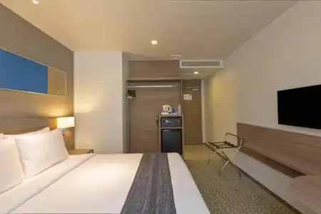 Holiday Inn Express Bangkok Sathorn by IHG - 58