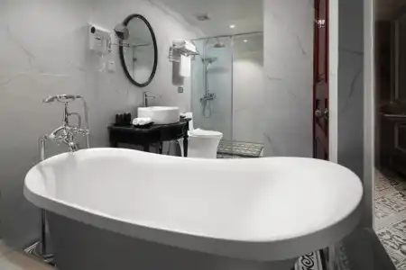 Acoustic & Spa - 127