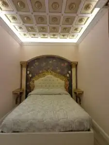 Impero Vaticano Suites Guest House - 105