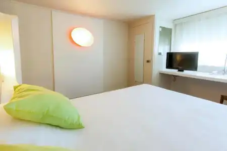Campanile NATURE - Montpellier Sud - 57