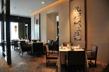DoubleTree by Hilton Beijing - 29
