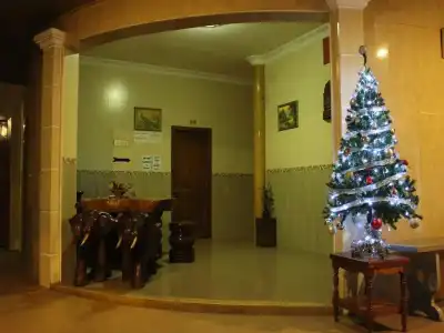 Lucky 1 Guesthouse - 12