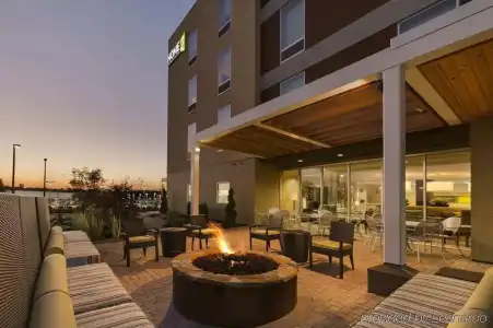 Home2 Suites by Hilton Columbus GA - 20