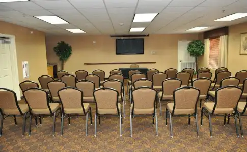 Holiday Inn Express Las Vegas-Nellis by IHG - 12