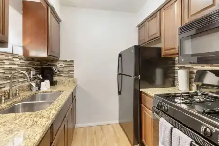 Best Western Plus Milwaukee West - 35