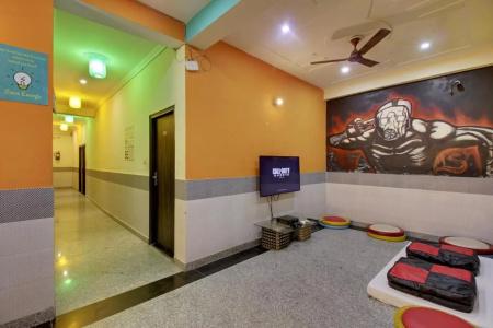 Bedweiser Backpackers Hostel - 7