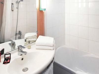 Ibis Beaune Centre - 8