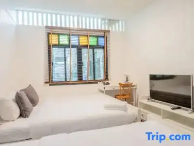 Diff Hostel - 114