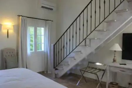 La Bastide Des Salins - 41