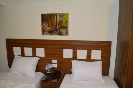 Royal Inn Residence - 5