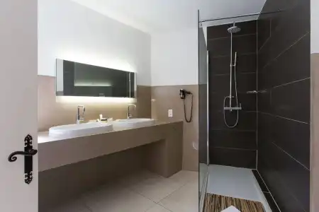 Hôtel Les Capucines - Saint Tropez - 7