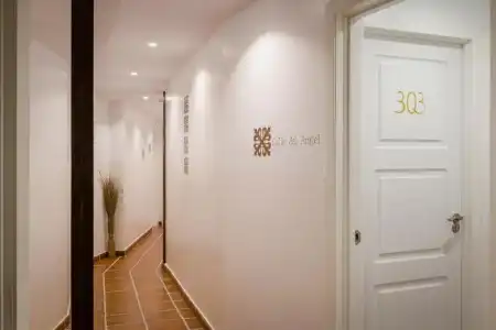 YIT Puerta Bisagra - 62